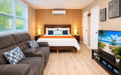 Modern Studio Private Parking Near Beach
