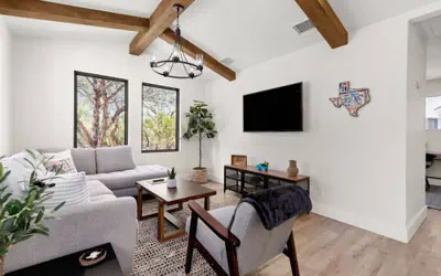 Casita 5 Minutes From Gruene Hall and King Bed!