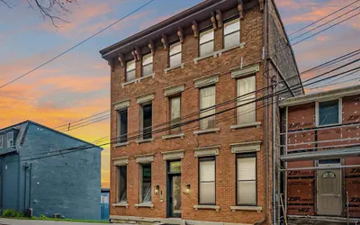 City View Perch Walkable Apt