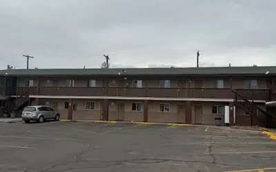 Encore Motel
