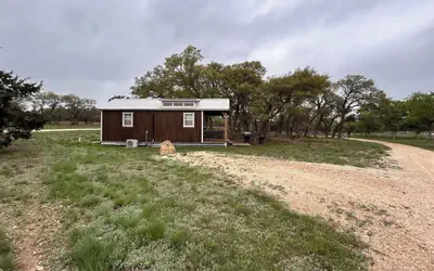 Hill Country Cabin 1