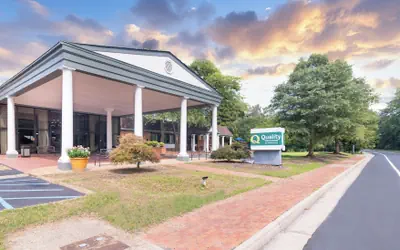 Quality Inn & Suites