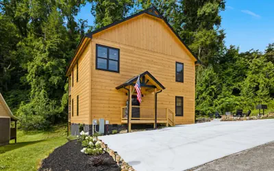 Come Back Cabin 3 Bedroom Cabin