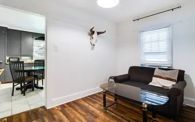 Comfortable 3BR Home Near Downtown