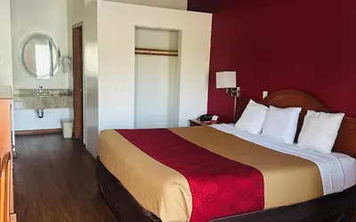Econolodge inn and suites