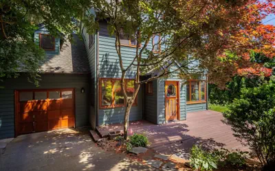 Craftsman Grove - 10 Minutes To Campus 4 Bedroom Home