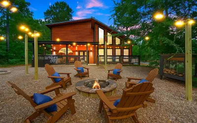 Sleeps 6 Sauna Hot Tub Putt Putt Dogs Welcome