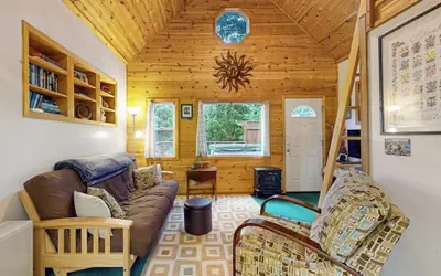 Quiet A-frame Tucked Off the Road in Girdwood