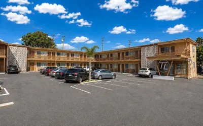 Thrif-T-Lodge Motel