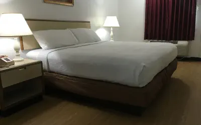 Contempra Inn
