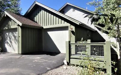 Anemone Townhome 3 Bed 3 Bath