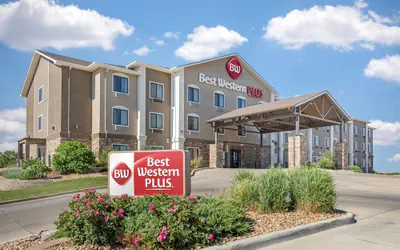 Best Western Plus Overland Inn