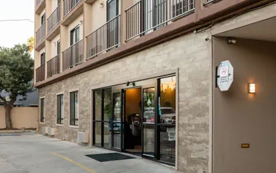 GreenTree Inn & Suites Alhambra