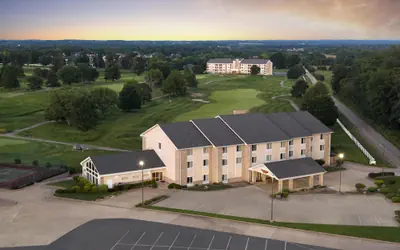 Crown Pointe Lodge, BW Signature Collection