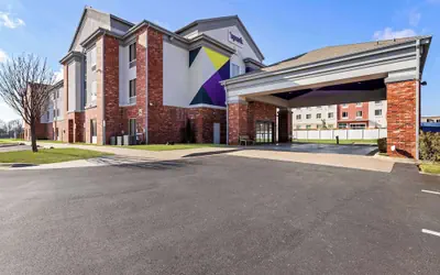 Spark by Hilton Catoosa