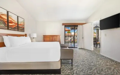 Riviera Oaks Resort