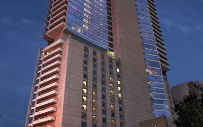W Dallas