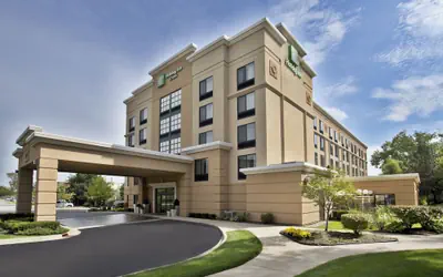 Holiday Inn & Suites Ann Arbor Univ Michigan Area by IHG