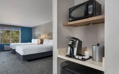 Holiday Inn Express & Suites Fresno (River Park) Hwy 41 by IHG