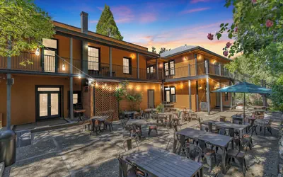 The Groveland Hotel