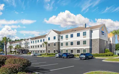 Comfort Inn & Suites Savannah Airport