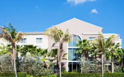 Holiday Inn Express & Suites West Palm Beach Metrocentre by IHG