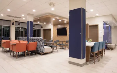 Holiday Inn Express & Suites Nampa - Idaho Center by IHG