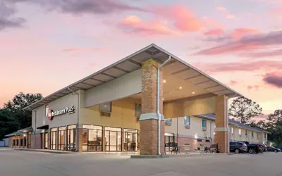Best Western Plus Two Rivers Hotel & Suites
