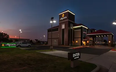 La Quinta Inn & Suites by Wyndham Midland North