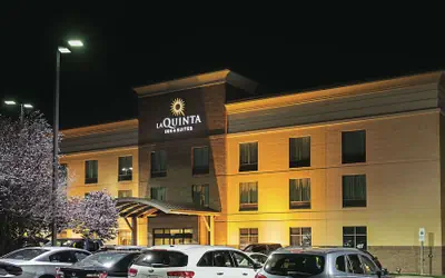La Quinta Inn & Suites by Wyndham Bel Air/I-95 Exit 77A