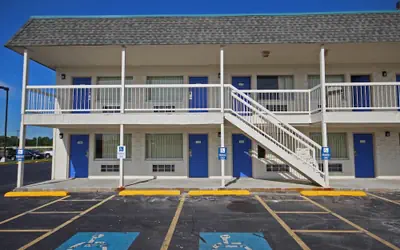 Motel 6 Lima, OH
