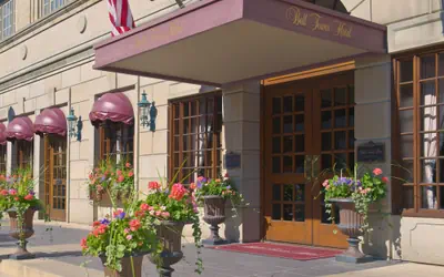 Bell Tower Hotel