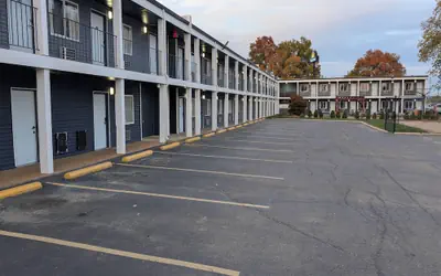 Days Inn by Wyndham Champaign/Urbana