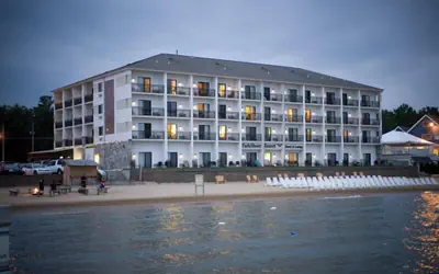 ParkShore Resort