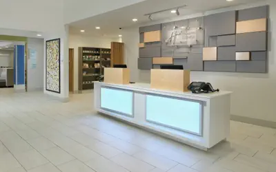 Holiday Inn Express Hotel & Suites Magnolia-Lake Columbia by IHG