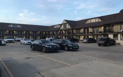 Executive Inn