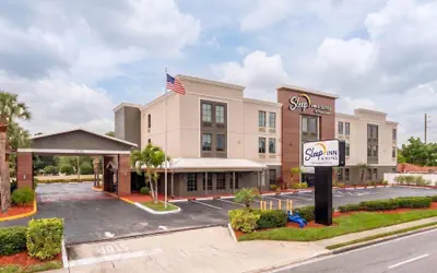 Sleep Inn & Suites St Petersburg Gateway