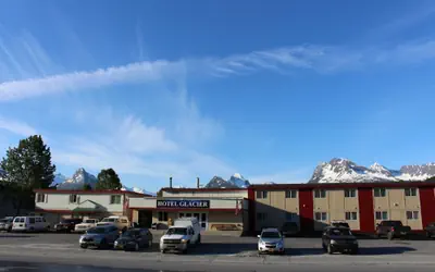 Glacier Hotel