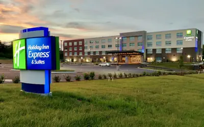 Holiday Inn Express & Suites Raleigh Airport - Brier Creek by IHG