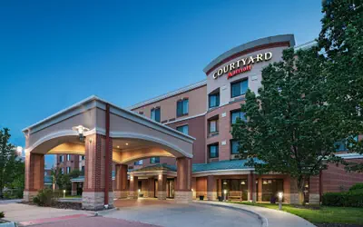 Courtyard Marriott Aksarben Village