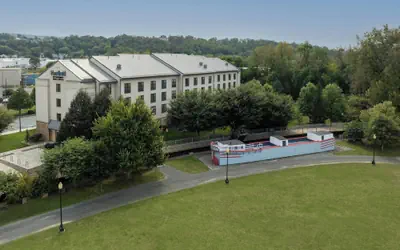 Fairfield Inn & Suites by Marriott Cumberland