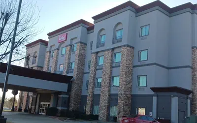 Red Roof Inn & Suites Longview