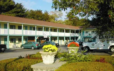 Hampton Motor Inn