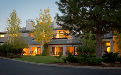 Pine Ridge Inn