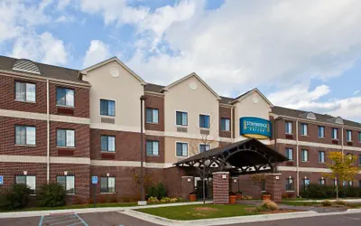 Staybridge Suites Lansing - Okemos by IHG