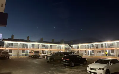 R Nite Star Hotel