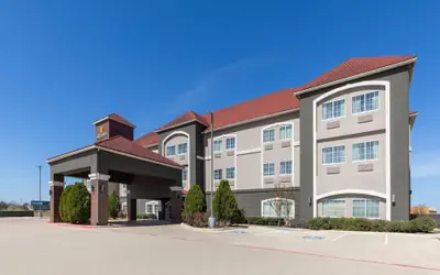 La Quinta Inn & Suites by Wyndham Kyle - Austin South