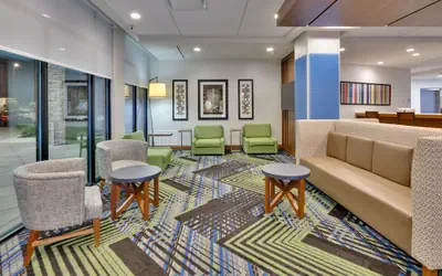 Holiday Inn Express & Suites Fort Worth North - Northlake by IHG