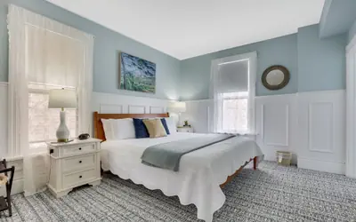 The Lincoln Short North B&B
