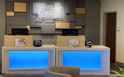 Holiday Inn Express & Suites Junction by IHG